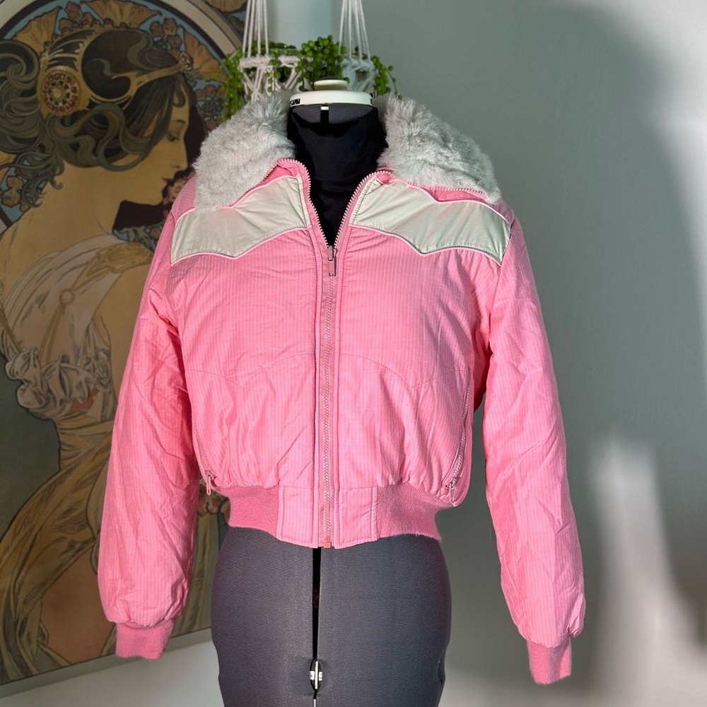 Women’s Vintage Sundance Pink & Cream Western‎ Cropped Puff Winter Ski Jacket
